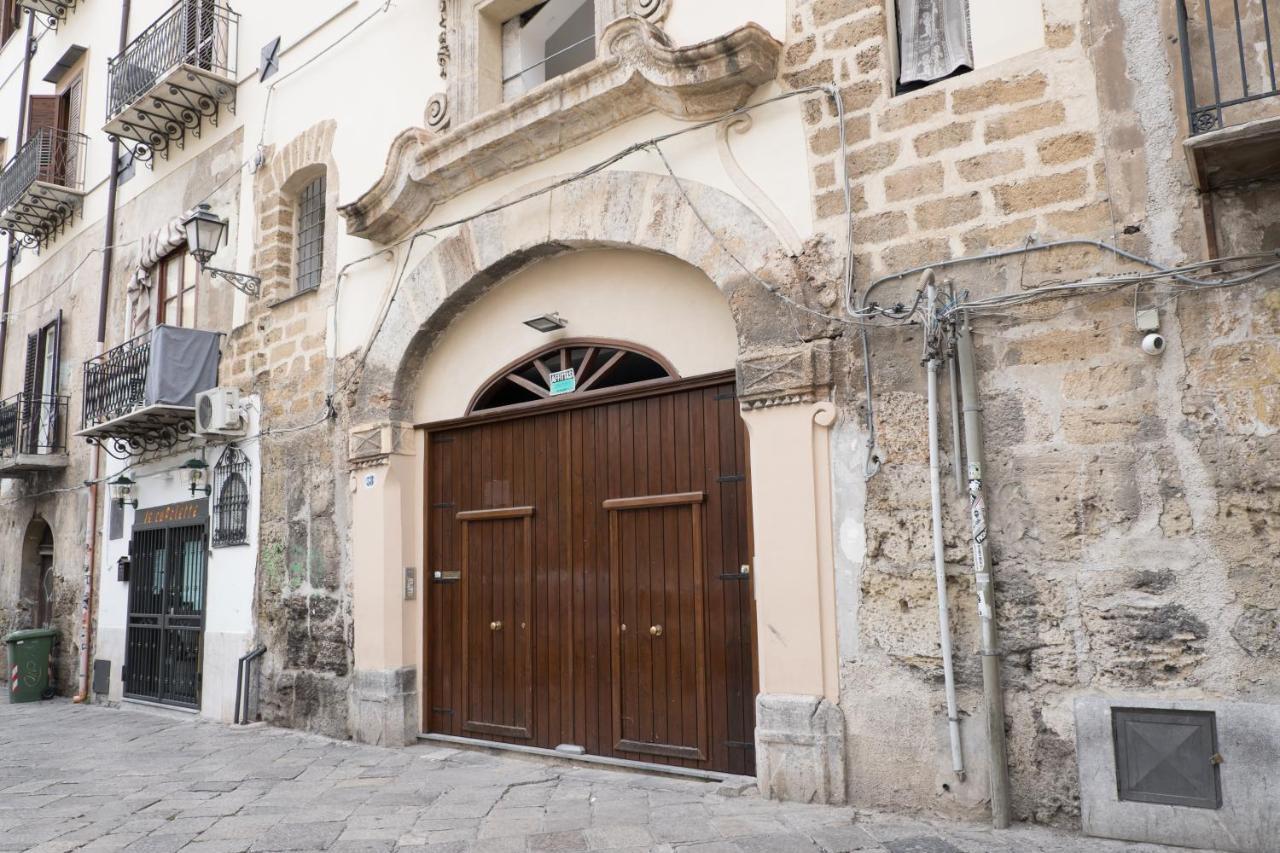 Charming House In The Historic Center Of Palermo Apartment Ngoại thất bức ảnh